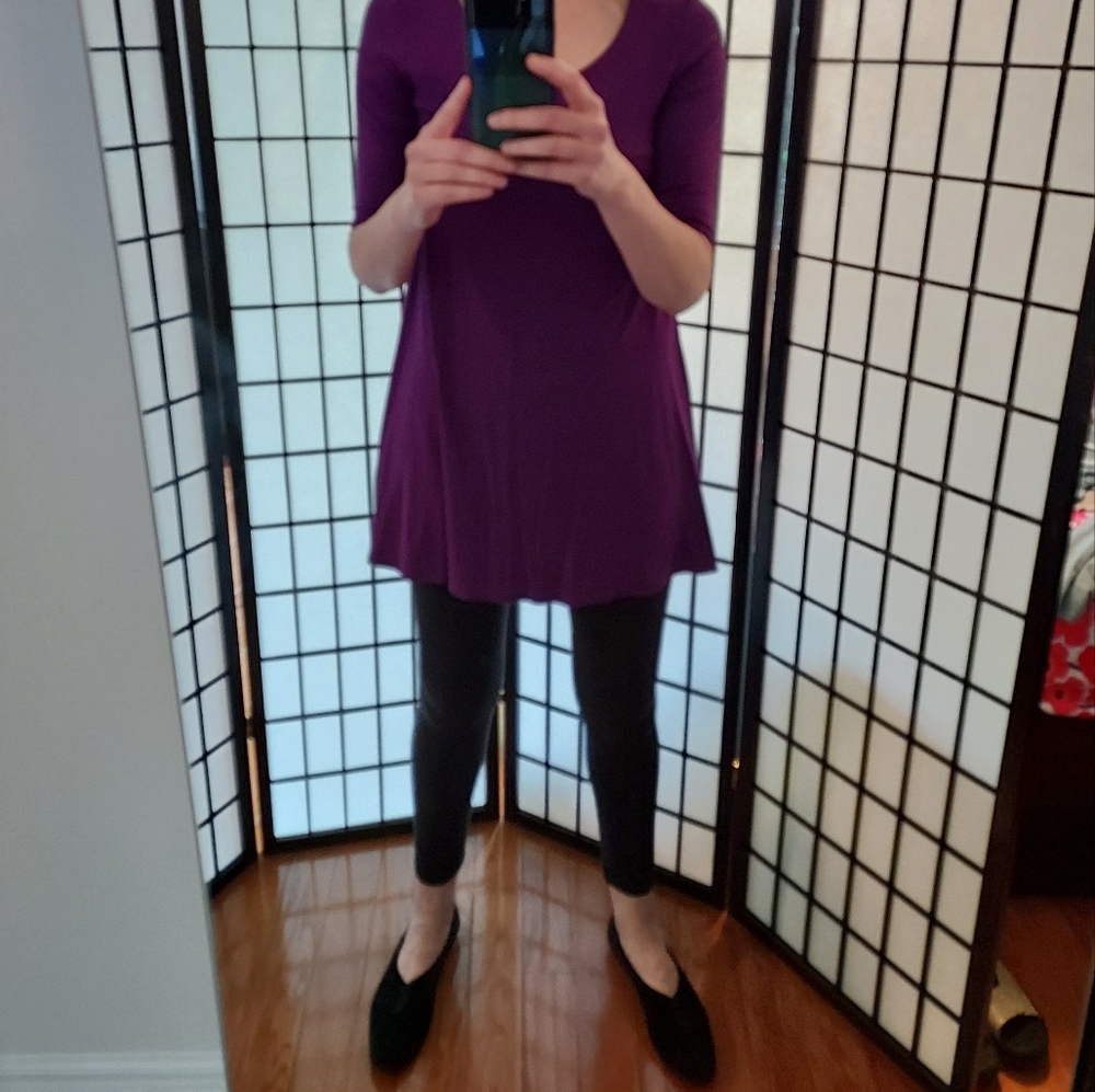 Eileen Fisher purple viscose knit tunic